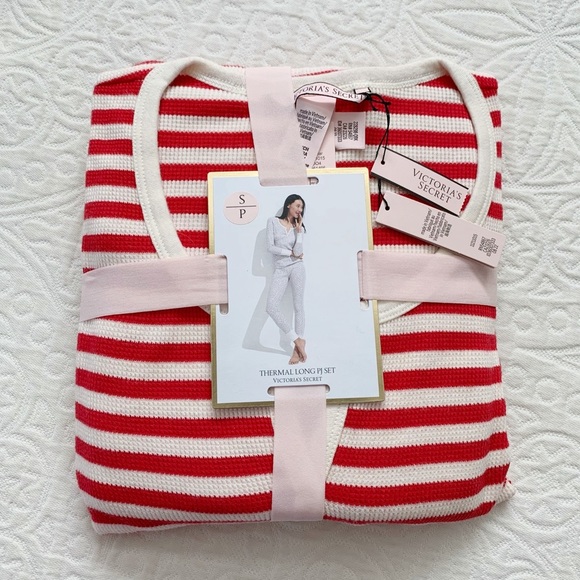 Victoria's Secret‎ Thermal Long Pajama Set, Red/White Stripes - Picture 3 of 4